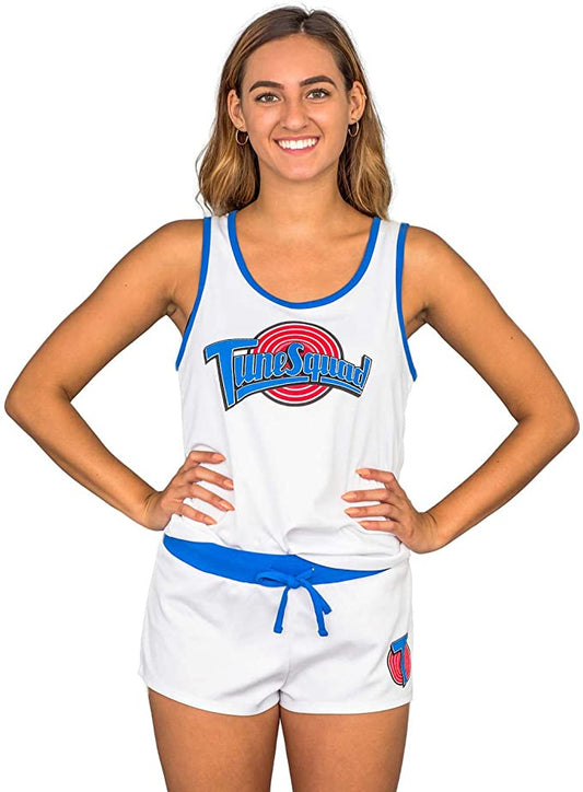 Celana Pendek dan Kaos Space Jam Wanita